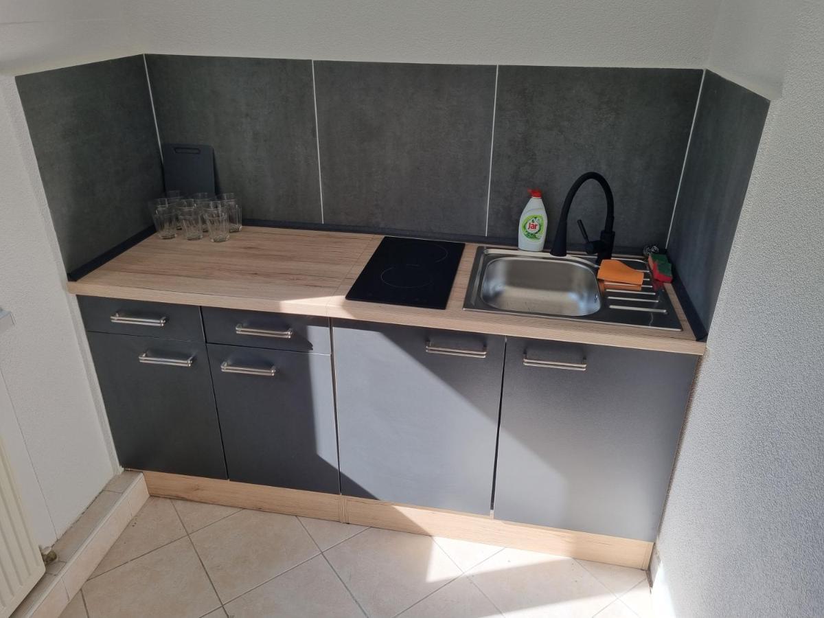 Apartman Emily Brezno Luaran gambar