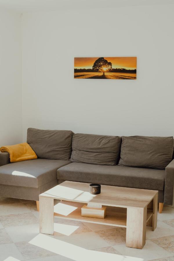 Apartman Emily Brezno Luaran gambar